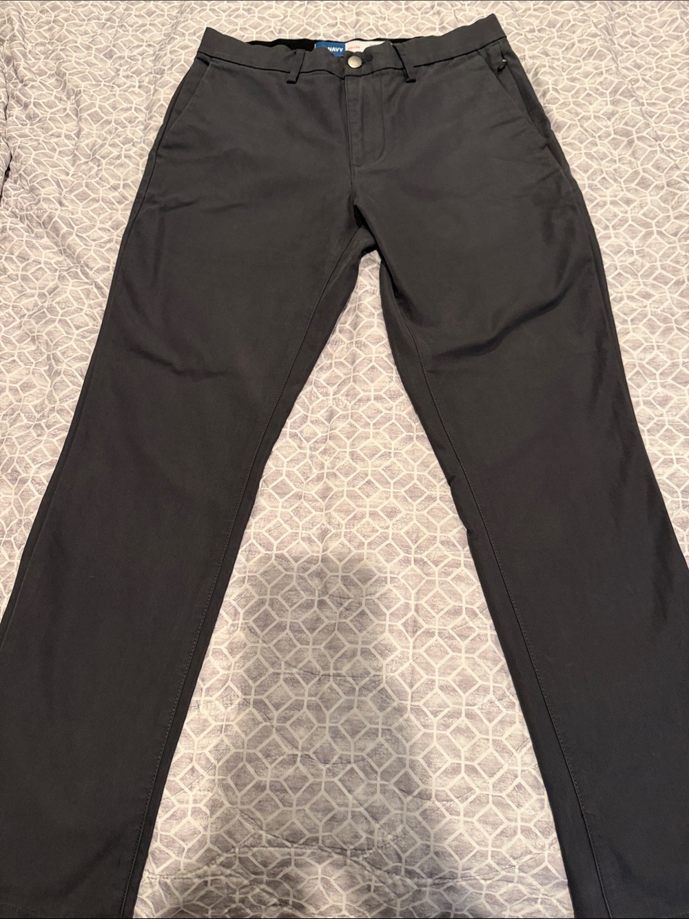 Old Navy Black Men’s soft ultimate tech Chino Pants 29x30